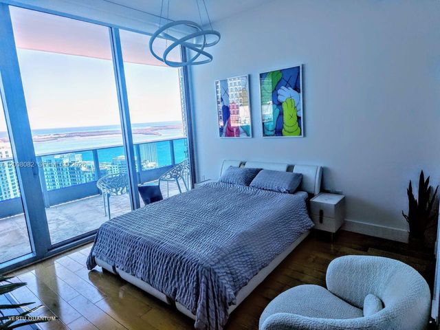 200 Biscayne Boulevard Way 5001, Miami, FL 33131