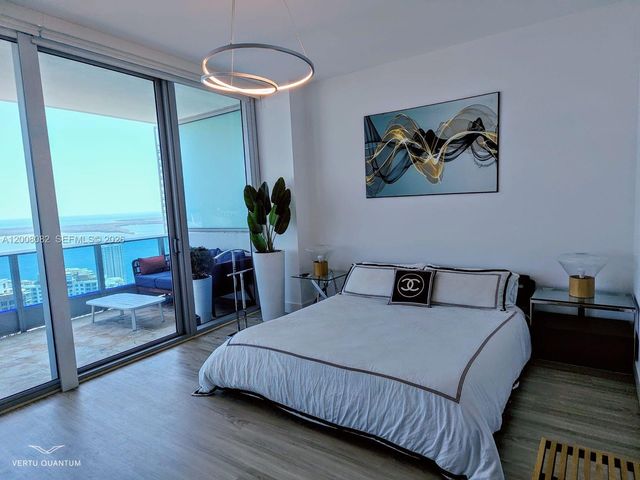 200 Biscayne Boulevard Way 5001, Miami, FL 33131