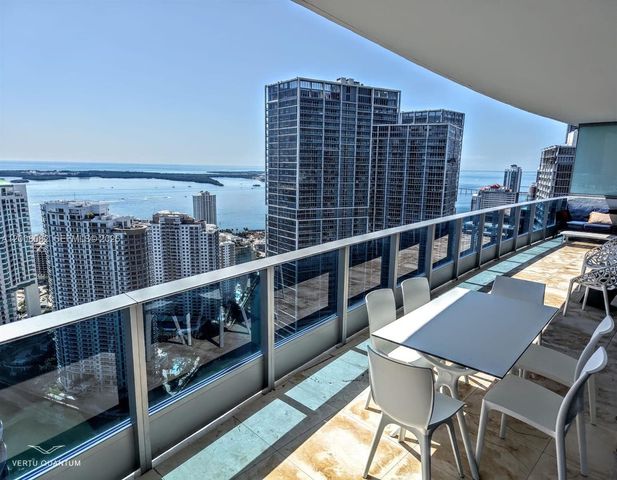 200 Biscayne Boulevard Way 5001, Miami, FL 33131