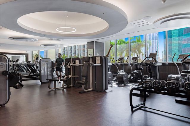 200 Biscayne Boulevard Way 5001, Miami, FL 33131