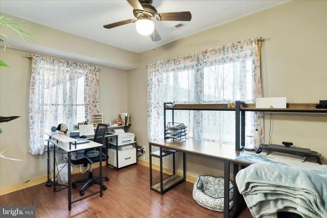 1400 CORE RD, Romney, WV 26757