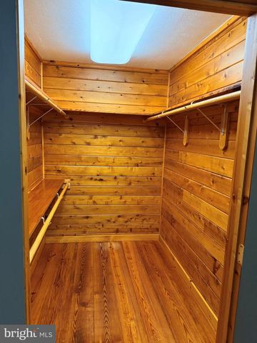 1400 CORE RD, Romney, WV 26757