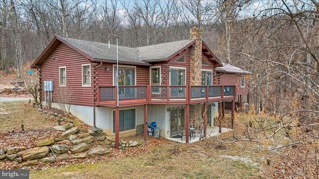 1400 CORE RD, Romney, WV 26757