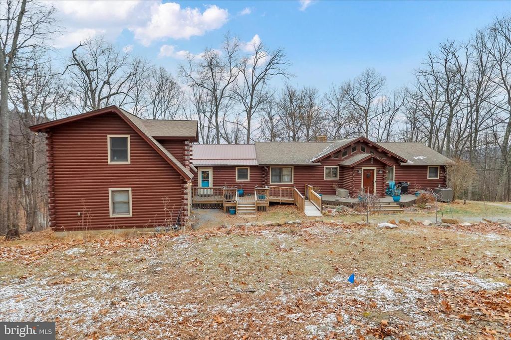 1400 CORE RD, Romney, WV 26757