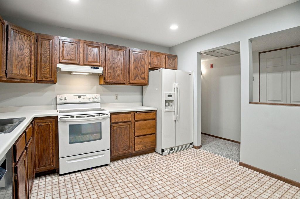4385 Trenton Lane N 212, Plymouth, MN 55442 — photo 5