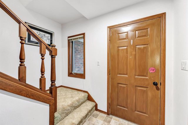 305 WINDWARD ROAD, Green Bay, WI 54302