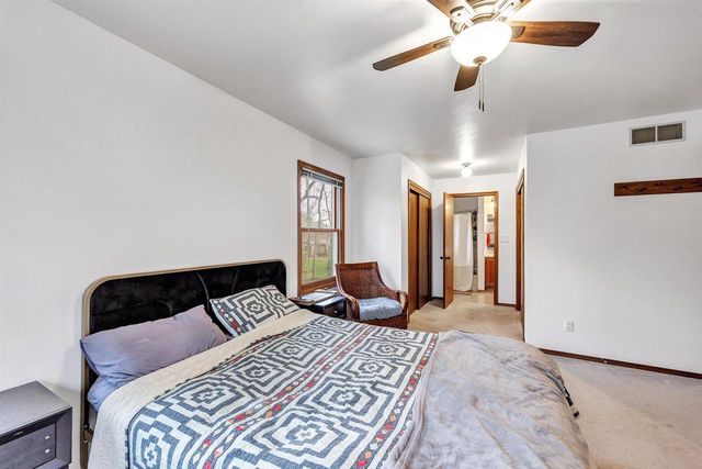 305 WINDWARD ROAD, Green Bay, WI 54302