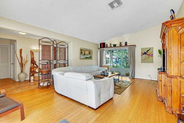 1440 SW 20th Street, Boca Raton, FL 33486