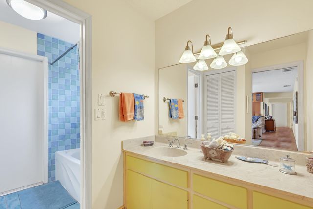 1440 SW 20th Street, Boca Raton, FL 33486