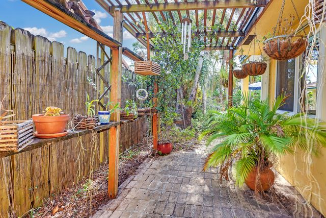 1440 SW 20th Street, Boca Raton, FL 33486