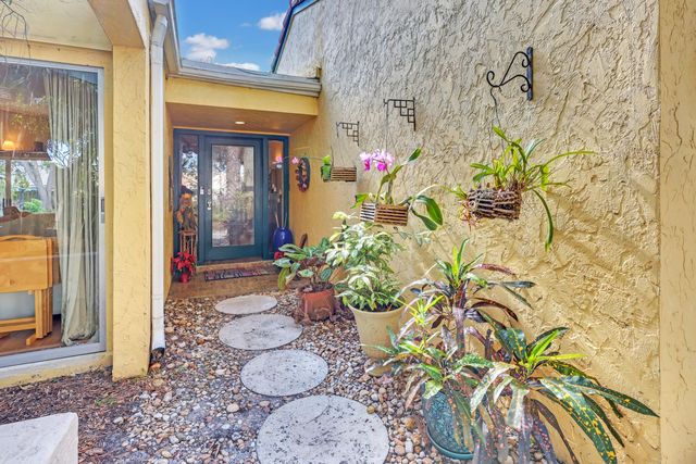 1440 SW 20th Street, Boca Raton, FL 33486