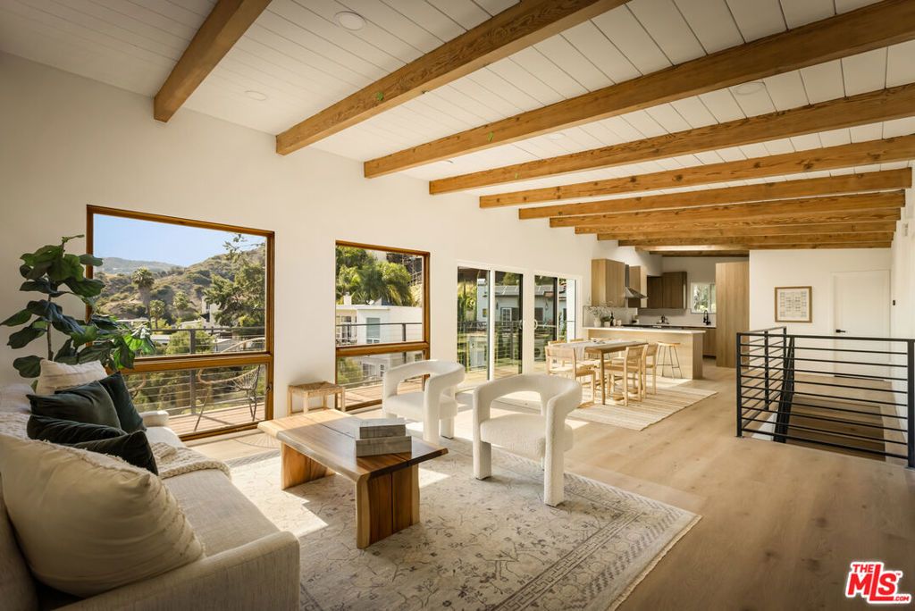 6374 Macal Place, Los Angeles, CA 90068 — photo 2