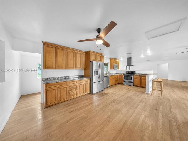 4401 NE 15th Terrace, Oakland Park, FL 33334