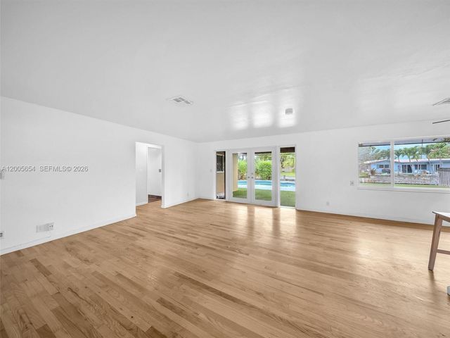 4401 NE 15th Terrace, Oakland Park, FL 33334