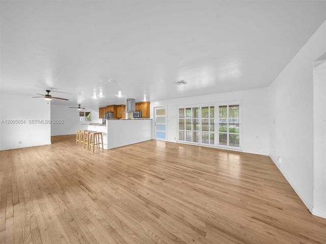4401 NE 15th Terrace, Oakland Park, FL 33334
