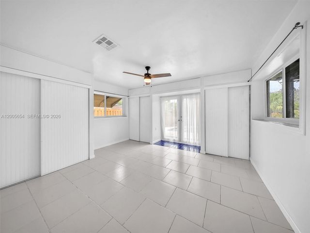 4401 NE 15th Terrace, Oakland Park, FL 33334