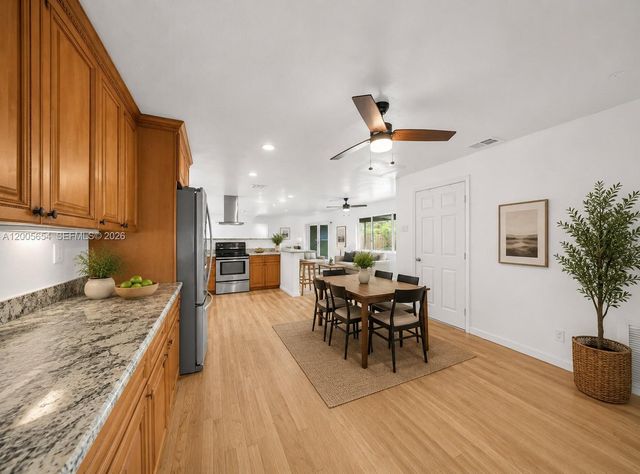 4401 NE 15th Terrace, Oakland Park, FL 33334