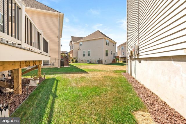 221 MORNING GLORY DR, Monroe Twp, NJ 08831