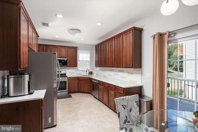 221 MORNING GLORY DR, Monroe Twp, NJ 08831