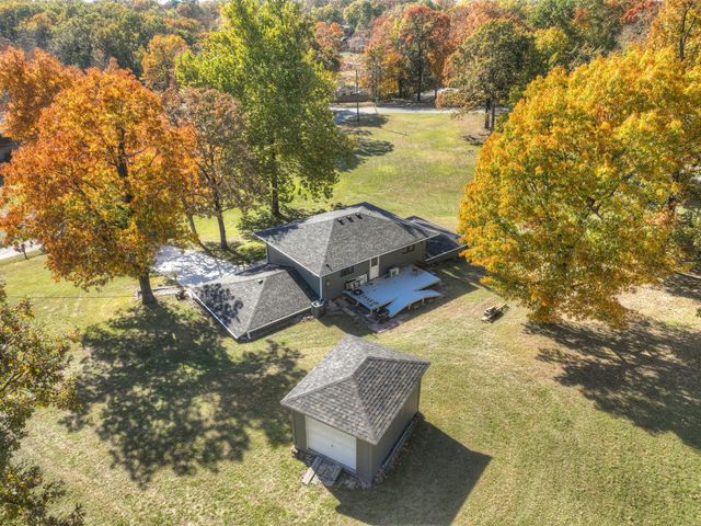 3113 Woodland Drive, Joplin, MO 64804