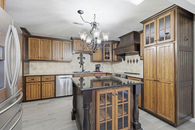 3113 Woodland Drive, Joplin, MO 64804