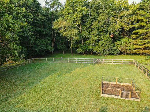 5229 Headgates Road, Fairfield Twp, OH 45011