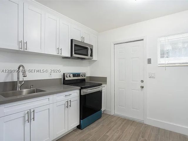 1818 Sherman St 2, Hollywood, FL 33020