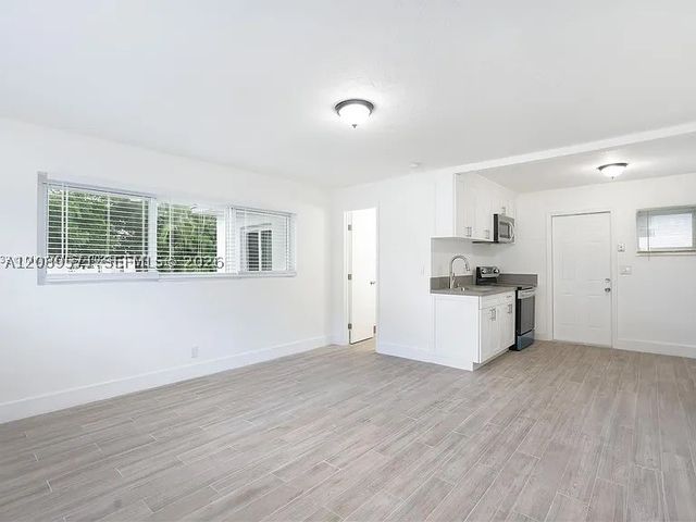 1818 Sherman St 2, Hollywood, FL 33020