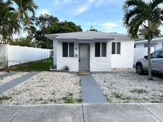 1818 Sherman St 2, Hollywood, FL 33020