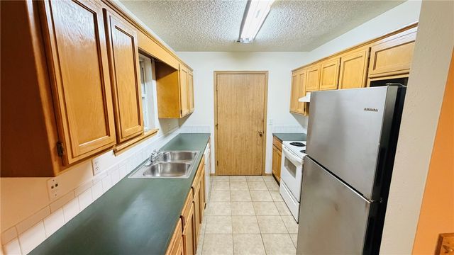 42 Burnett Circle, Bentonville, AR 72712