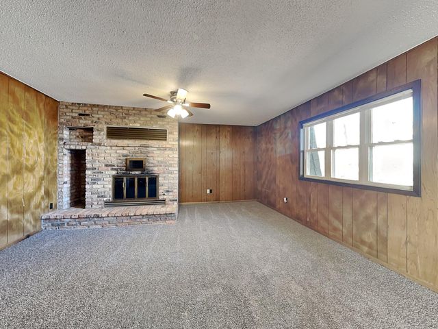 2910 Louisiana Avenue N, Crystal, MN 55427