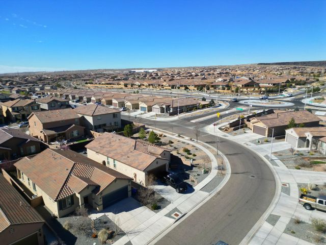 8828 Monsoon Road NW, Albuquerque, NM 87120