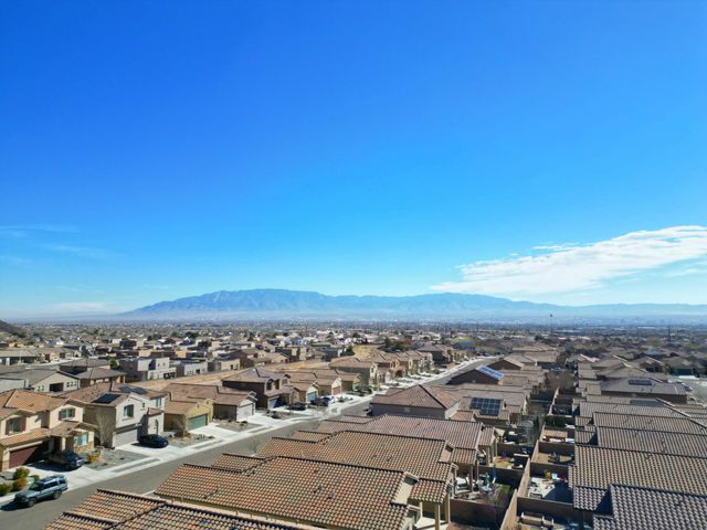 8828 Monsoon Road NW, Albuquerque, NM 87120