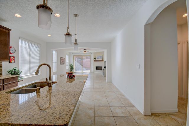 8828 Monsoon Road NW, Albuquerque, NM 87120