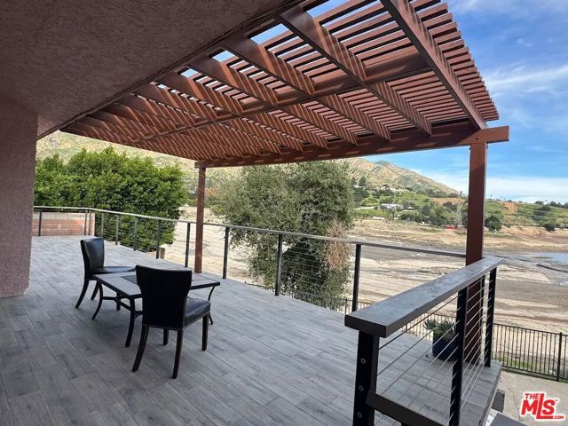 2629 Meguiar Drive, Pasadena, CA 91107