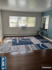 1620 Valley Street 2B, Fort Lee, NJ 07024