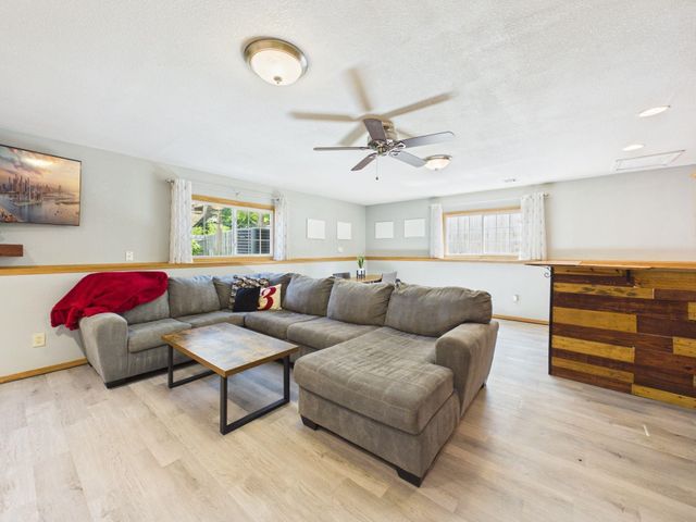 10814 W Stafford St, Wichita, KS 67209