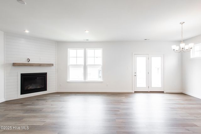 1037 Fawn Valley Way, Wilmington, NC 28409