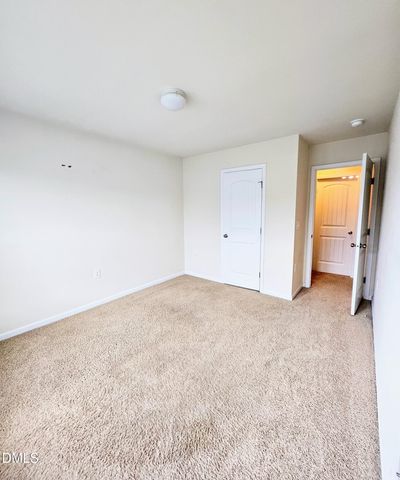 221 Olivet Loop 1, Cary, NC 27519