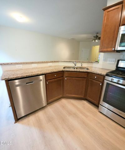 221 Olivet Loop 1, Cary, NC 27519