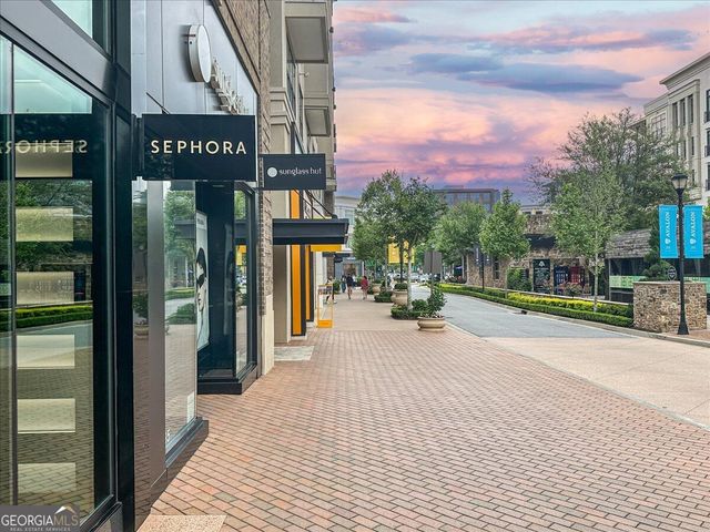 125 Birkdale Court, Alpharetta, GA 30022