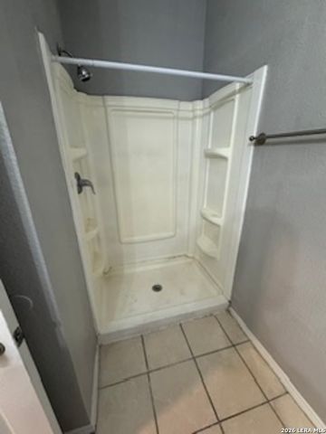 1707 Dawson St Apt 2101, San Antonio, TX 78202