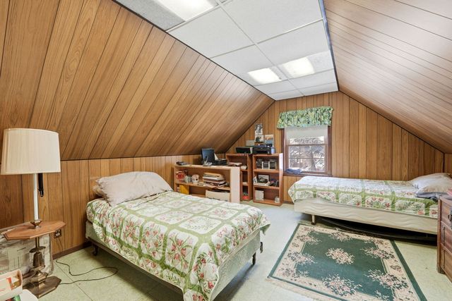 6911-6909 W Niles Terrace, Niles, IL 60714