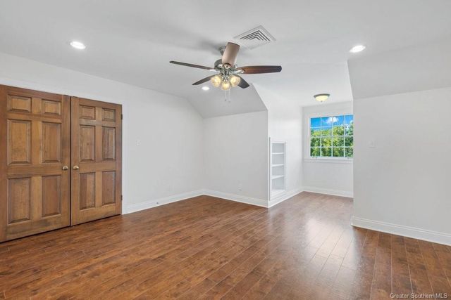 3823 Haymark Road, Lake Charles, LA 70605