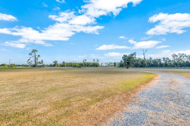 3823 Haymark Road, Lake Charles, LA 70605