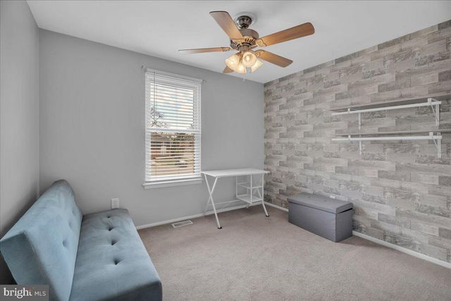 2061 HARBOUR DR, Palmyra, NJ 08065