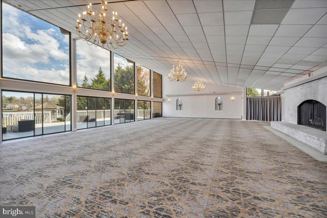 2061 HARBOUR DR, Palmyra, NJ 08065