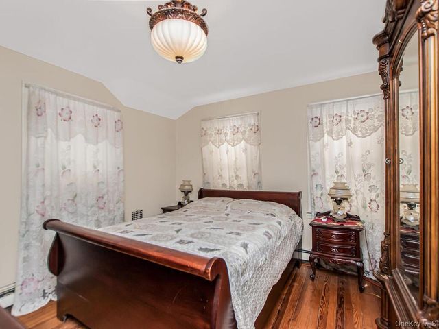 94-73 219th Street, Queens Village, NY 11428