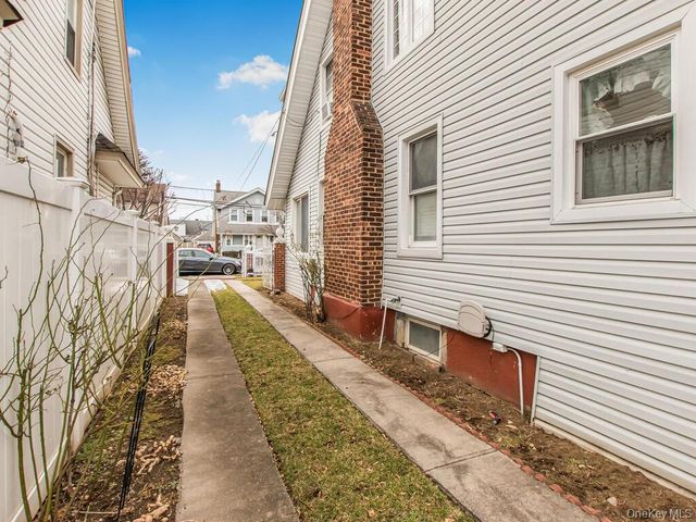 94-73 219th Street, Queens Village, NY 11428