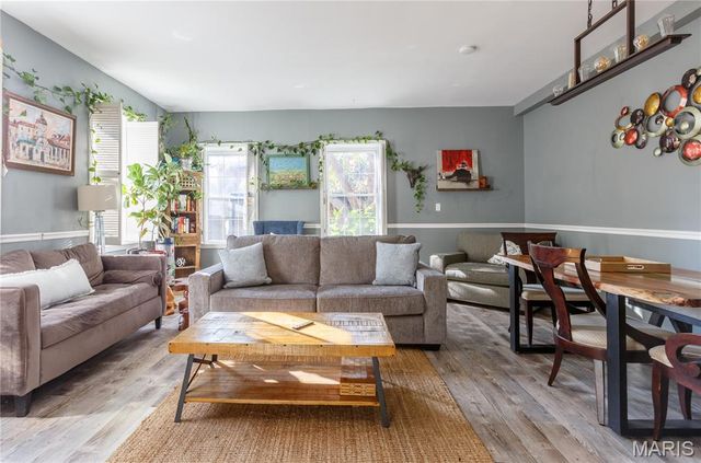 906 Hickory Street, St Louis, MO 63104